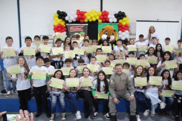 Executivo prestigia formatura do PROERD