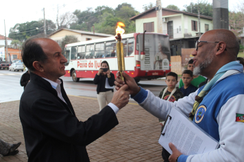 Recepção do Fogo Simbólico da Pátria