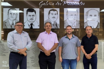 Quatro projetos de usinas hidrelétricas em andamento