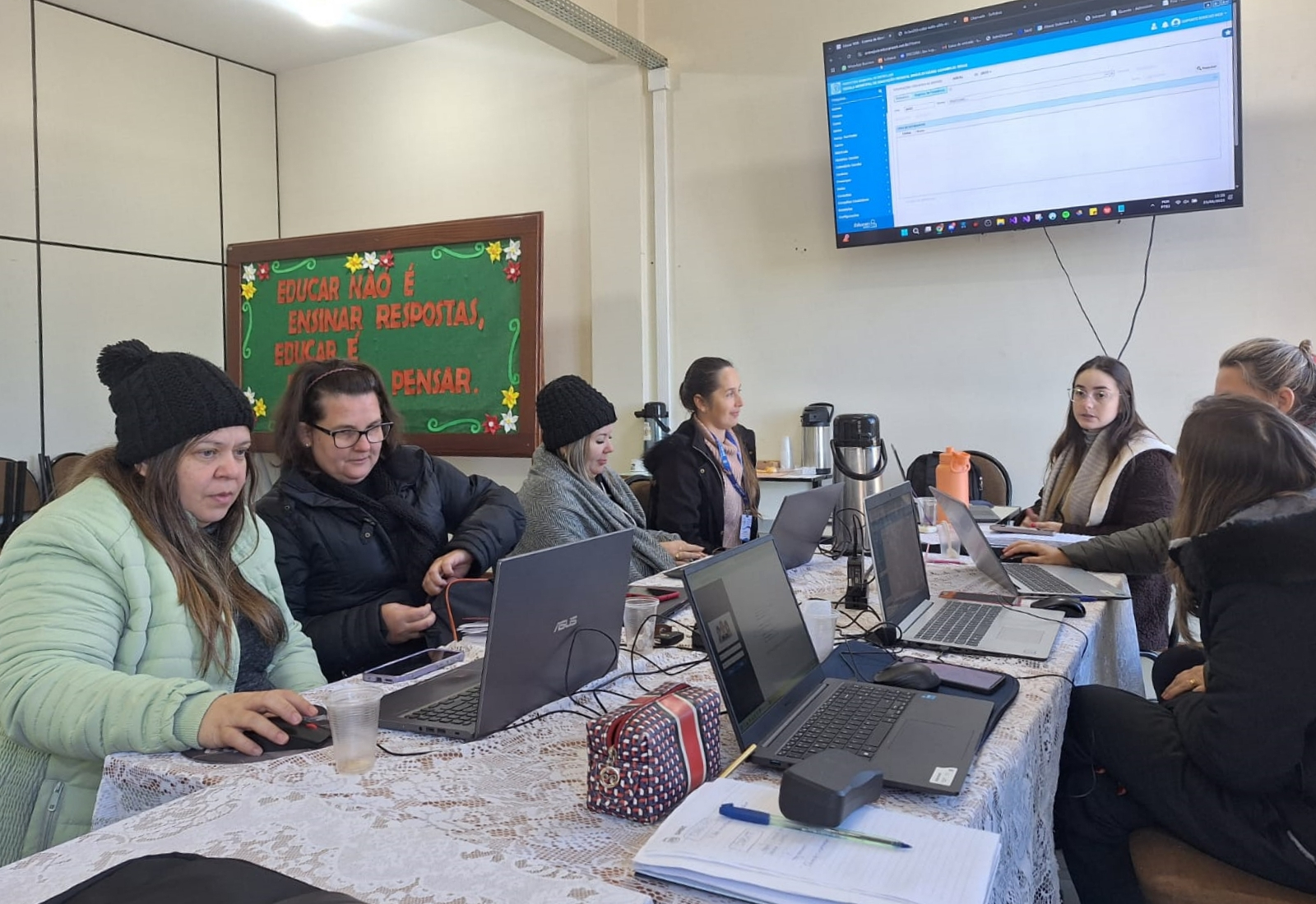Município inicia implantação do Sistema de Gestão Escolar EducarWeb